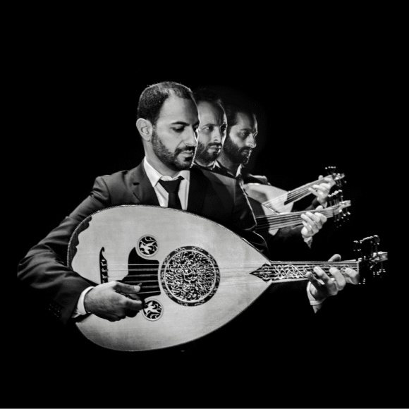 Trzech mężczyzn z instrumentem oud